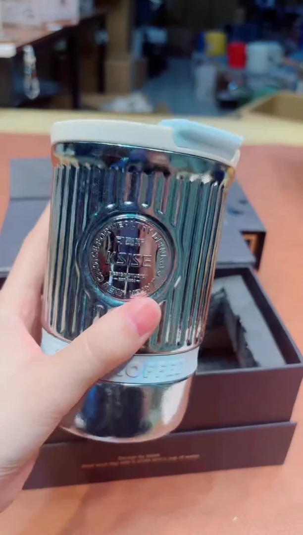 小狐狸海外瓷器哇哇哇