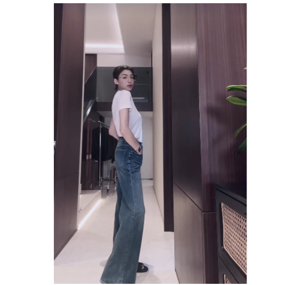 水洗面料 有弹力中高腰 品牌牛仔裤 K0604