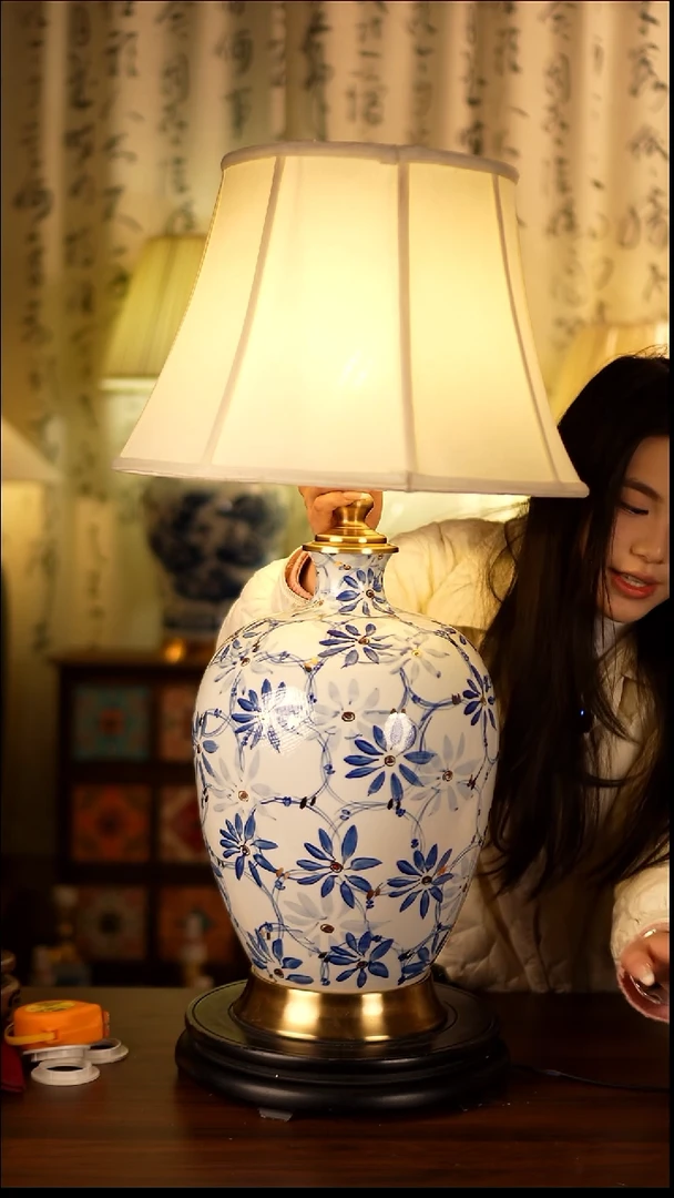 圆形款小雏菊陶瓷台灯