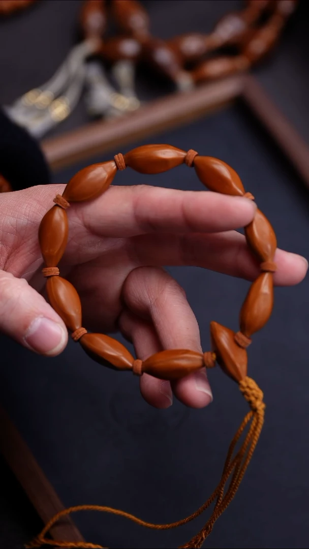 手串橄榄核苏工橄榄核