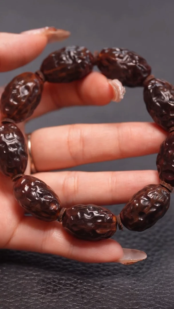 手串橄榄核1.6/紫皮素核大枣