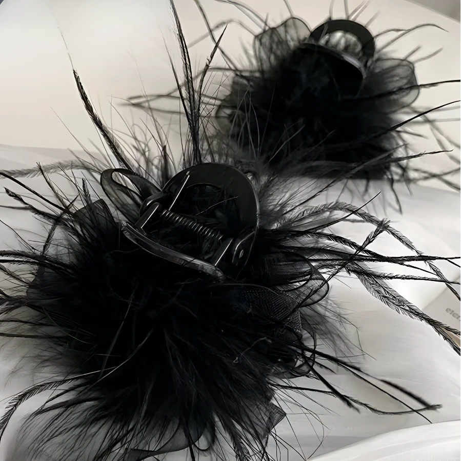 半扎秋冬款羽毛后脑勺气质发夹发饰鸵鸟鲨鱼时尚夹子头饰网红抓夹