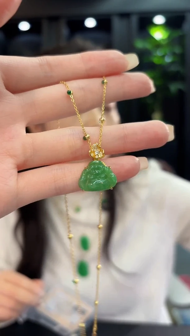 吊坠(不含链)未镶嵌翡翠笑佛 缅料A货/多样性发货/一件