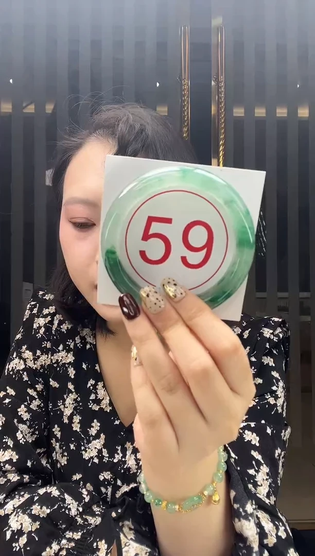 未镶嵌手镯石英质玉34
