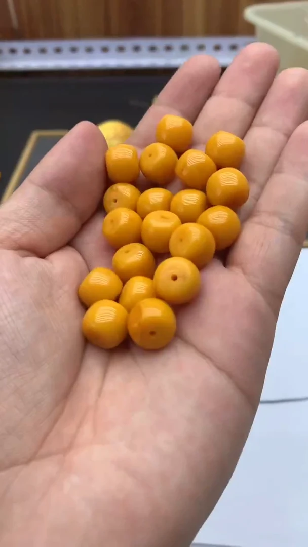 C32.满黄12毫米老型珠