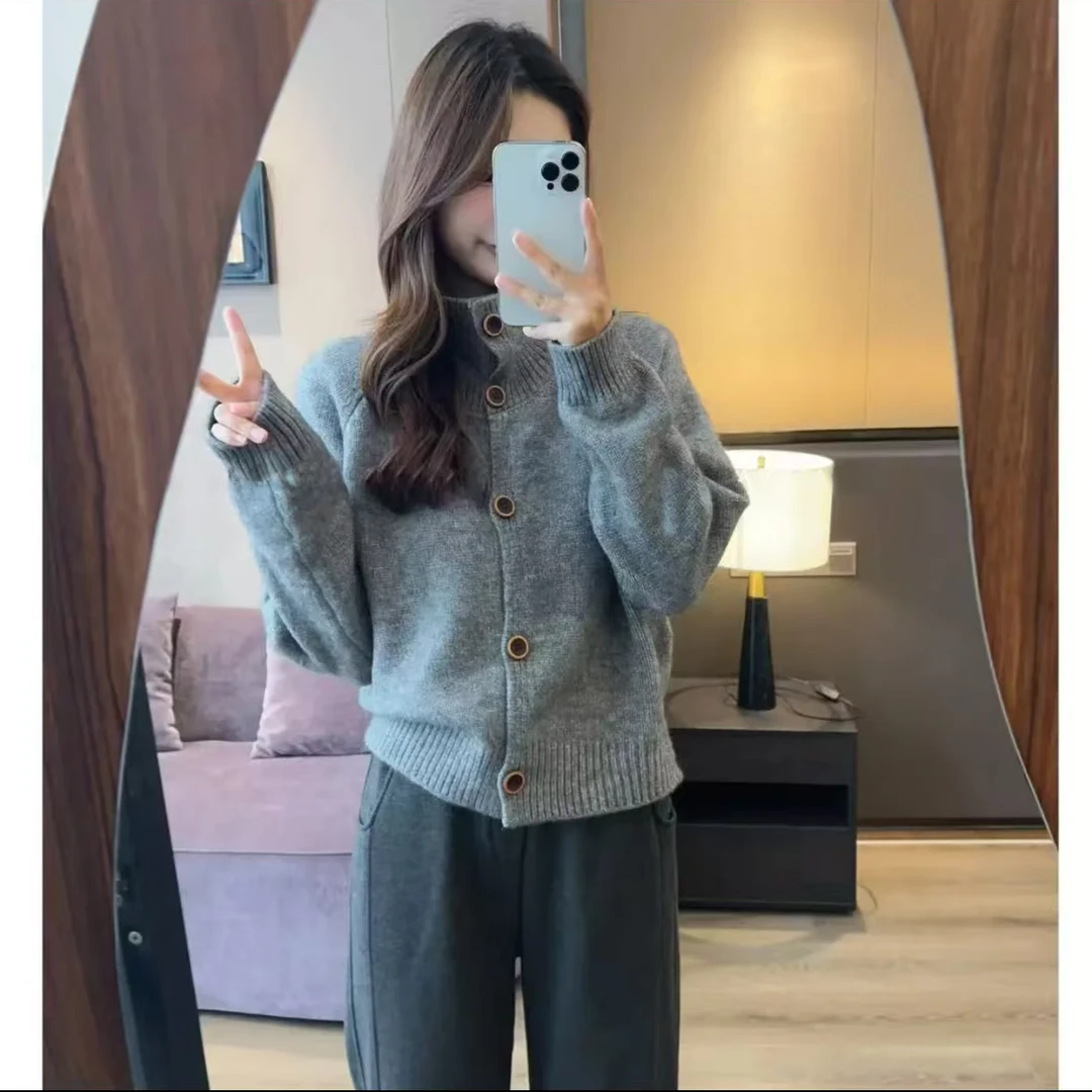 蓝 爆款秋冬季新款韩系复古棕扣高领针织衫高级感开衫 【九】