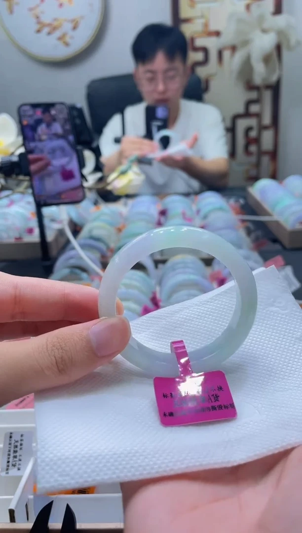 未镶嵌手镯翡翠219-51