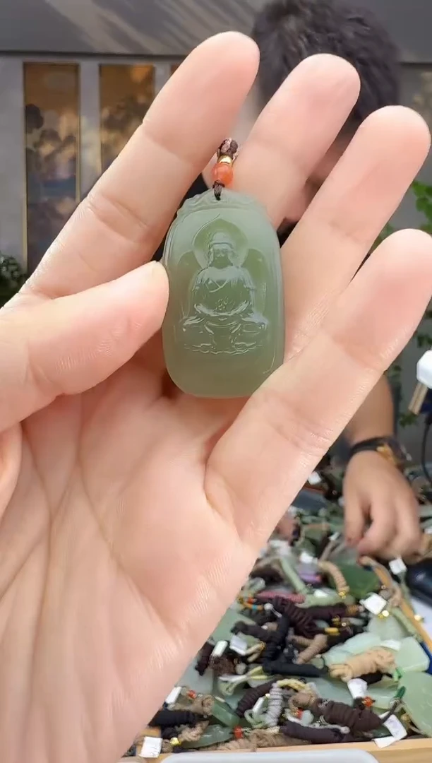 未镶嵌和田玉挂件拍一发一