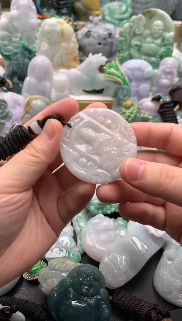 吊坠(不含链)未镶嵌翡翠1