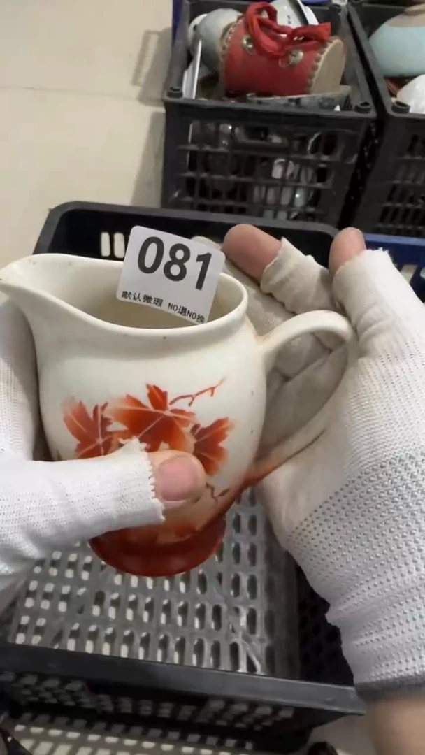 瓷片胜****?亿容工艺品081
