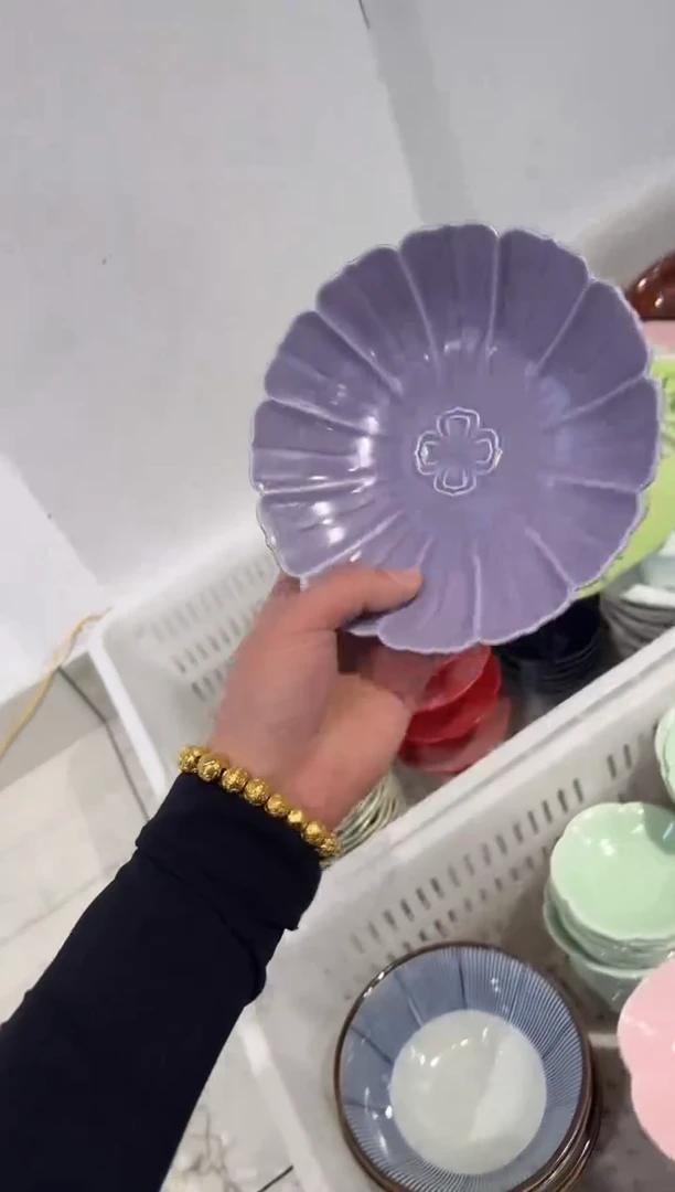 微瑕商品，介意勿拍