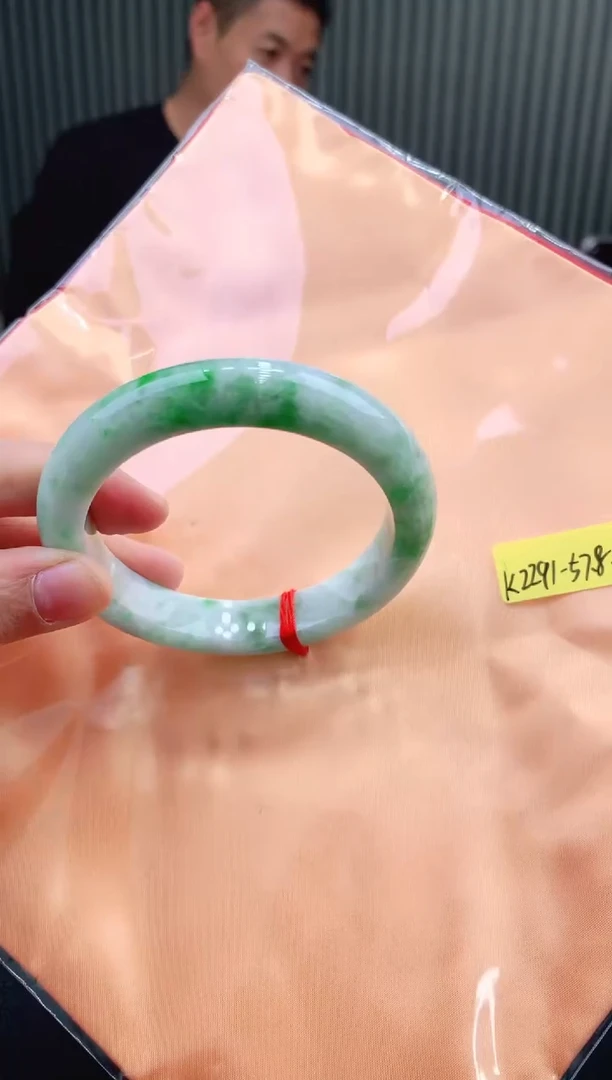 未镶嵌手镯翡翠111