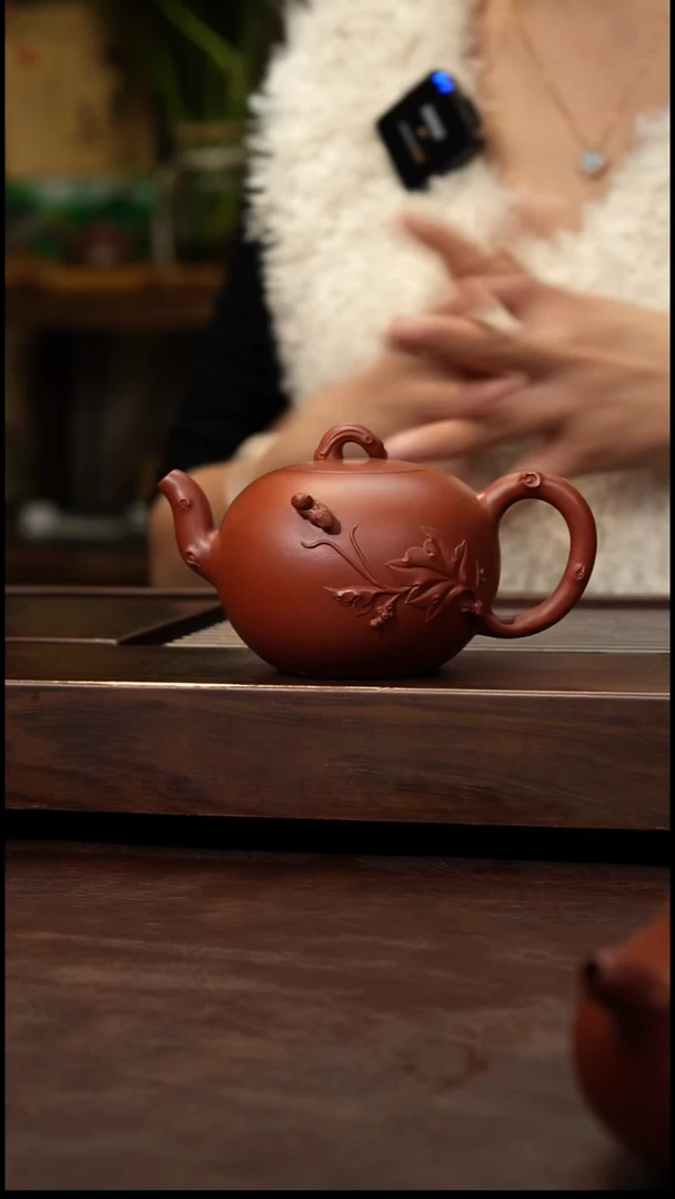 茶壶紫砂朱泥泥绘松鼠葡萄250cc左右