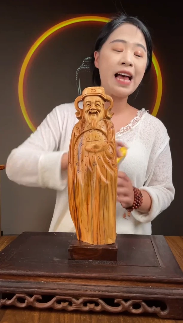 柏木（崖柏）手工摆件,先抢先得! 编号:89