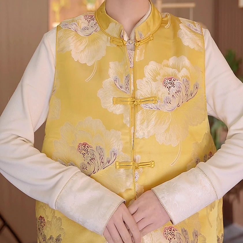 提花中式洋气盘扣坎肩复古唐装马夹潮2024D4558-倩倩