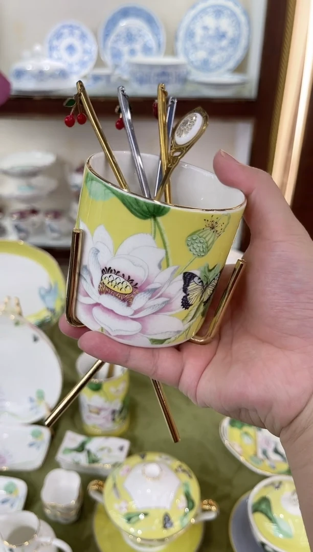 骨瓷收纳罐骨瓷