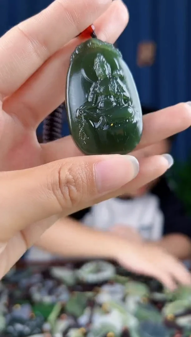 未镶嵌和田玉挂件拍一发一