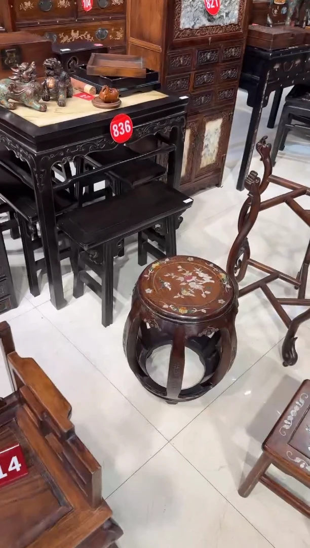 木木头款花梨花鸟鼓凳658