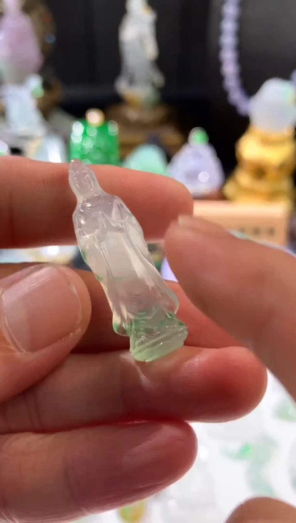 吊坠(不含链)未镶嵌翡翠天然翡翠吊坠