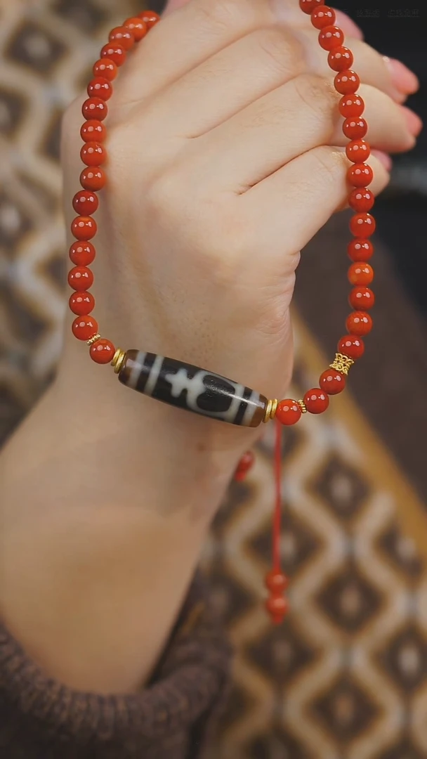 【闪购商品】玛瑙/玉髓手串未镶嵌多样性发其一