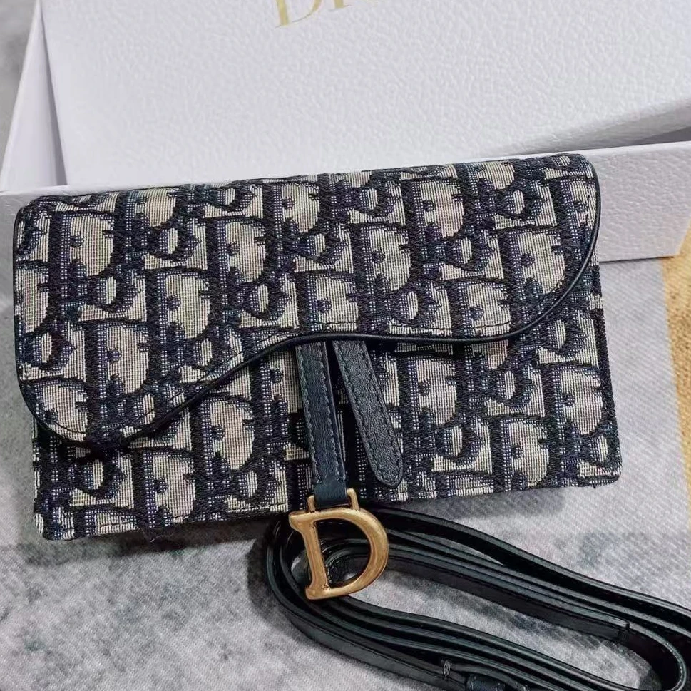 95新 DIOR/迪奥 【廷姐专属】/Dior 老花马鞍WOC包/斜挎包 T34