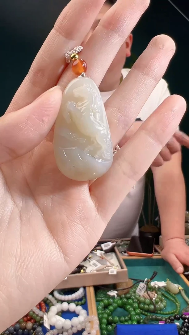 颈饰未镶嵌和田玉多样性发货 拍一单发一个