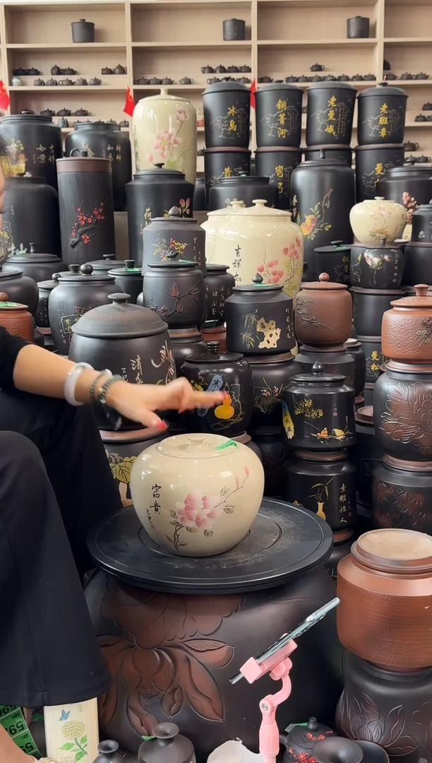 罐瑕疵 白泥亮光彩填茶叶罐 403