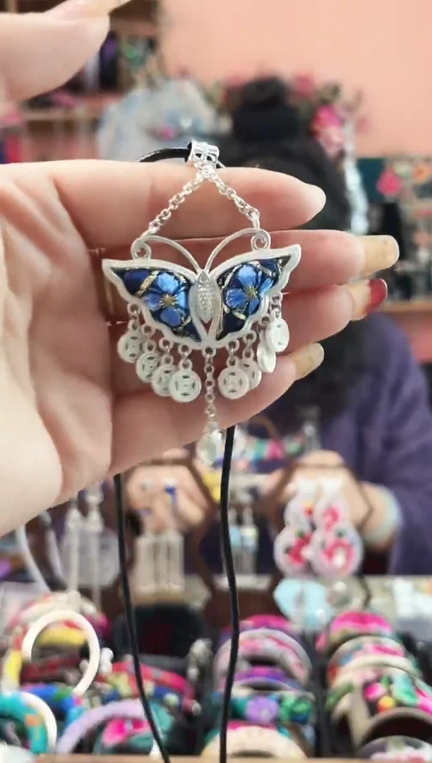 艺枝独绣手工饰品349