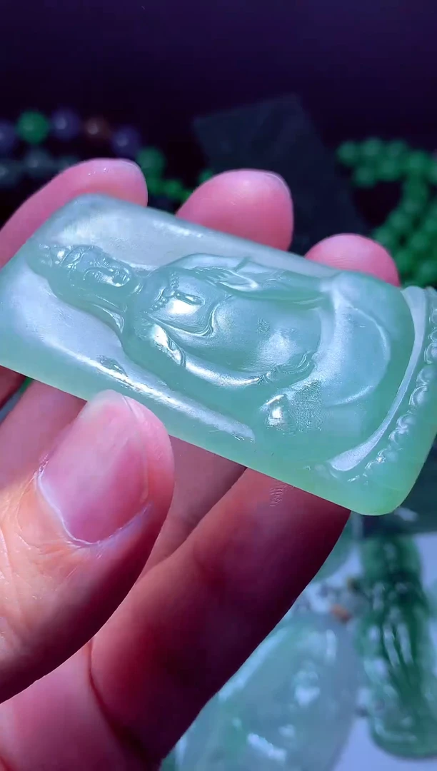 未镶嵌定制翡翠糖**?翡翠毛货定制