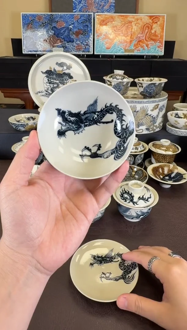 二号釉过肩龙普洱杯