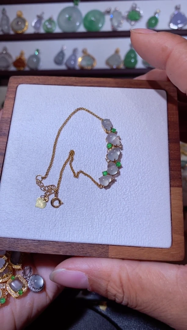 吊坠(不含链)18K金镶嵌翡翠薛*埼11111111