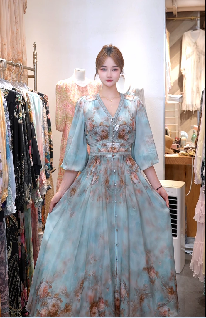 LL--【2025款 色彩PARTY原创】桑蚕丝连衣裙Y25-0906-34