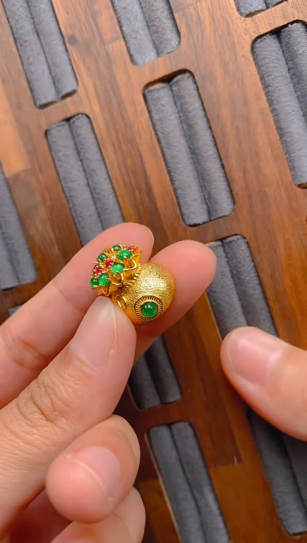 翡翠银S925镶嵌吊坠(不含链)钱袋