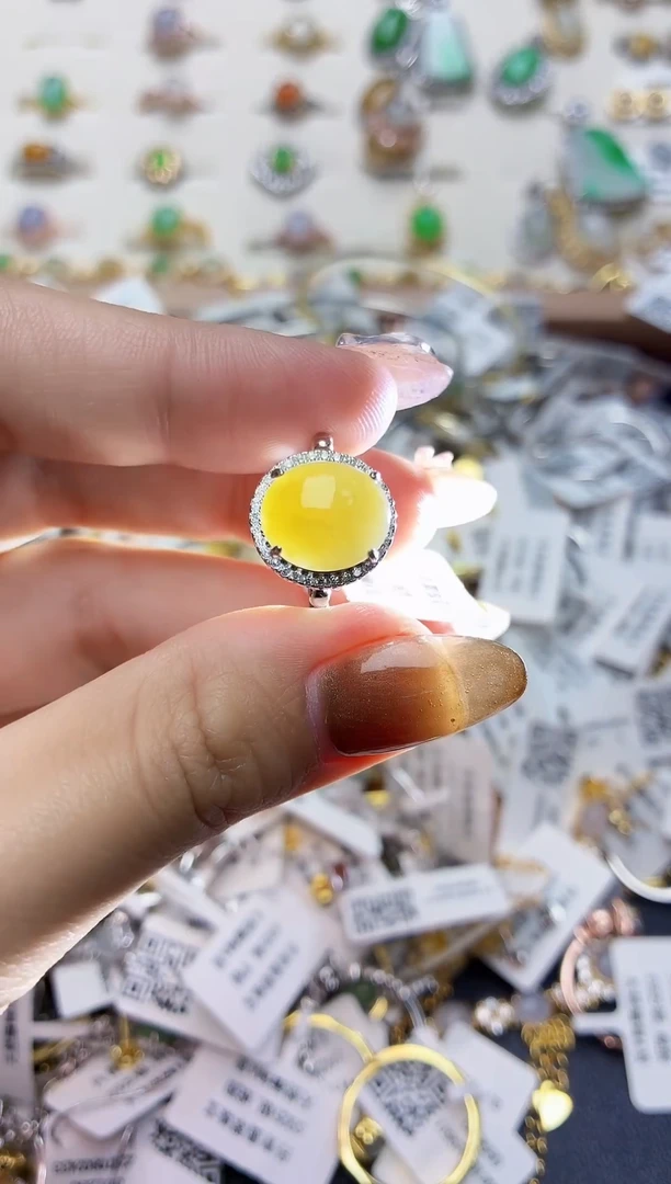 颈饰银S925镶嵌翡翠111111