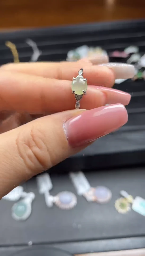 银S925镶嵌戒指翡翠天然翡翠A货