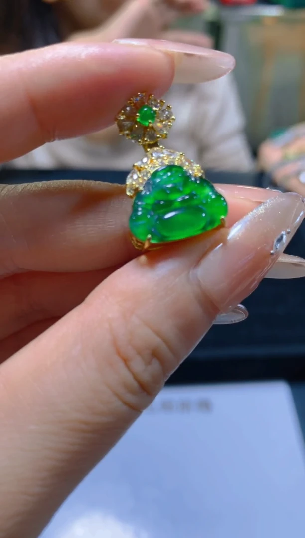 颈饰未镶嵌翡翠多样性发一