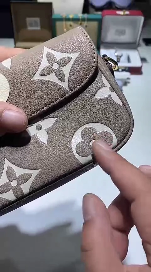瓷片生活的本意就是开心@@1