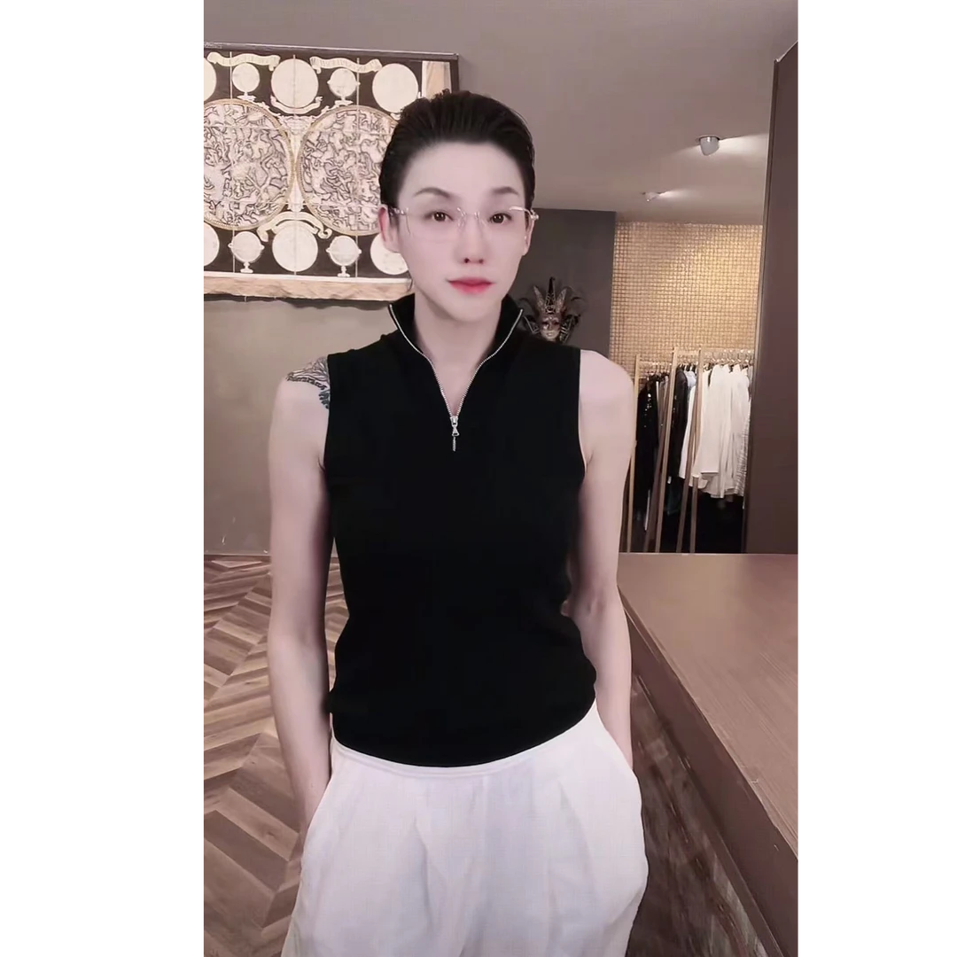 JCLP 半开胸羊毛背心 BX0206