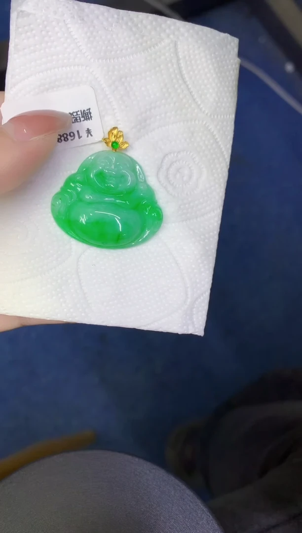 颈饰18K金镶嵌翡翠缅甸天然翡翠A货