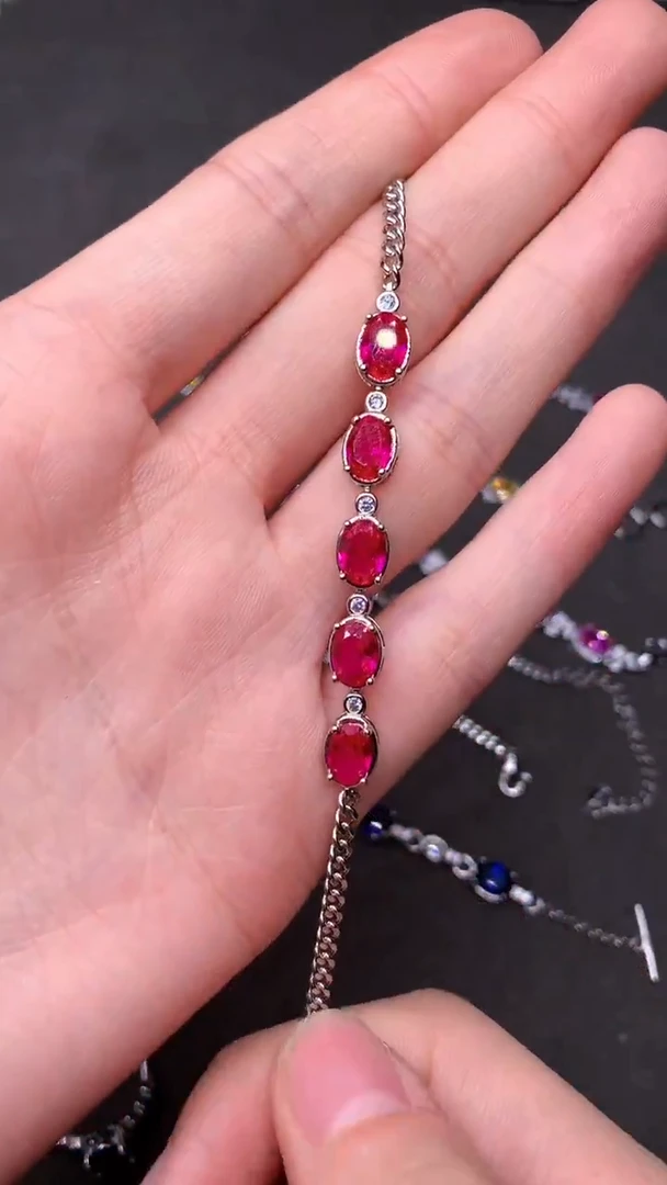 【闪购商品】红宝石手链银S925镶嵌.........