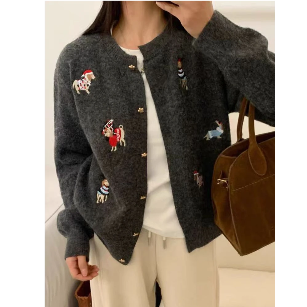 【萌犬刺绣】早春针织开衫 时髦必备 氛围感保暖毛衣