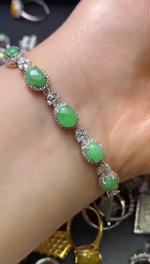 银S925镶嵌戒指翡翠百内无证书