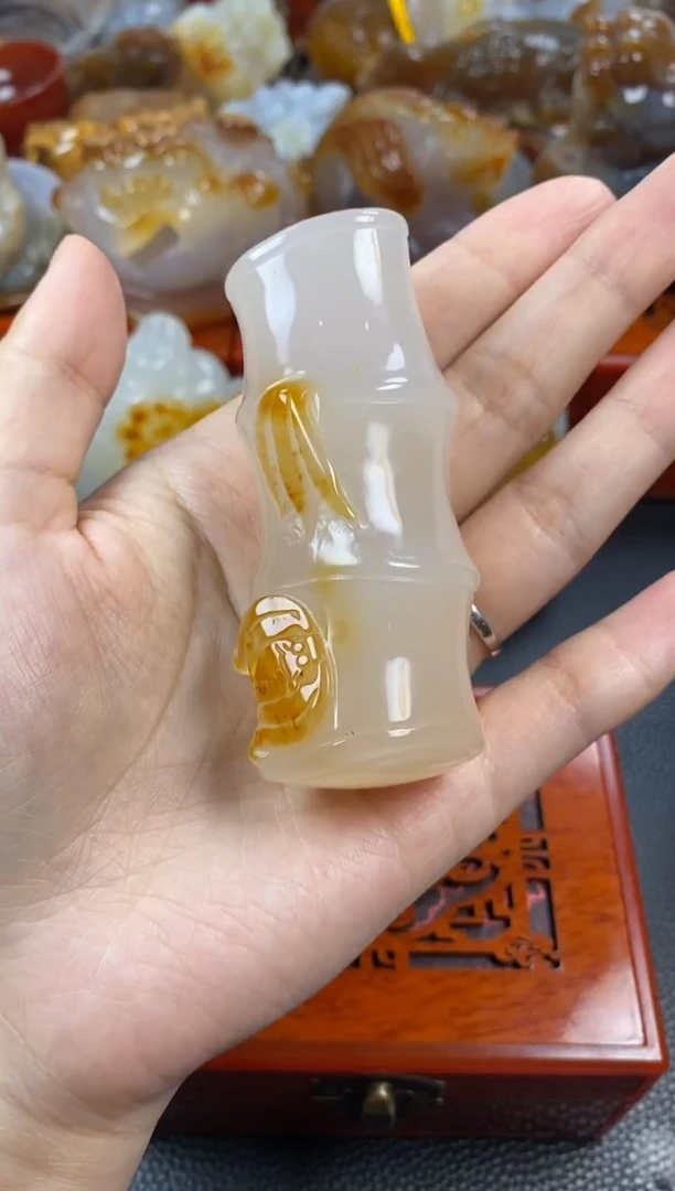 玛瑙/玉髓手把未镶嵌本*灯1