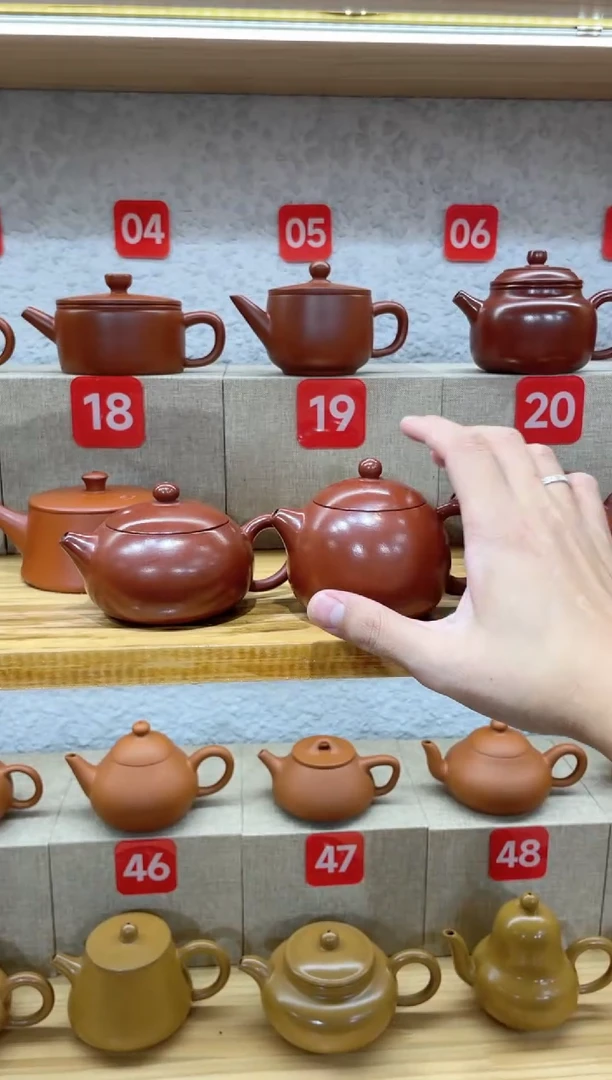 茶壶紫砂“****”两把浮力款····全品一套