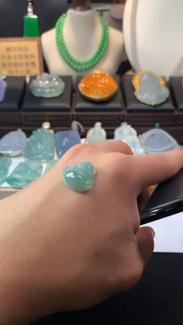未镶嵌定制翡翠王*林4043毛货不退不换