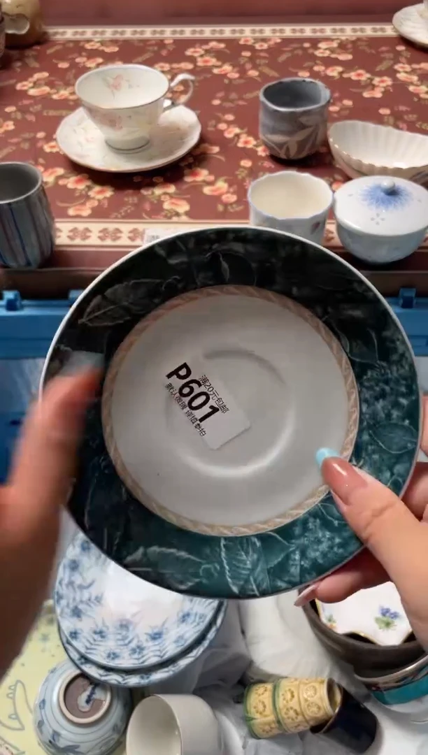 瓷片M****e瓷器瓷器P601