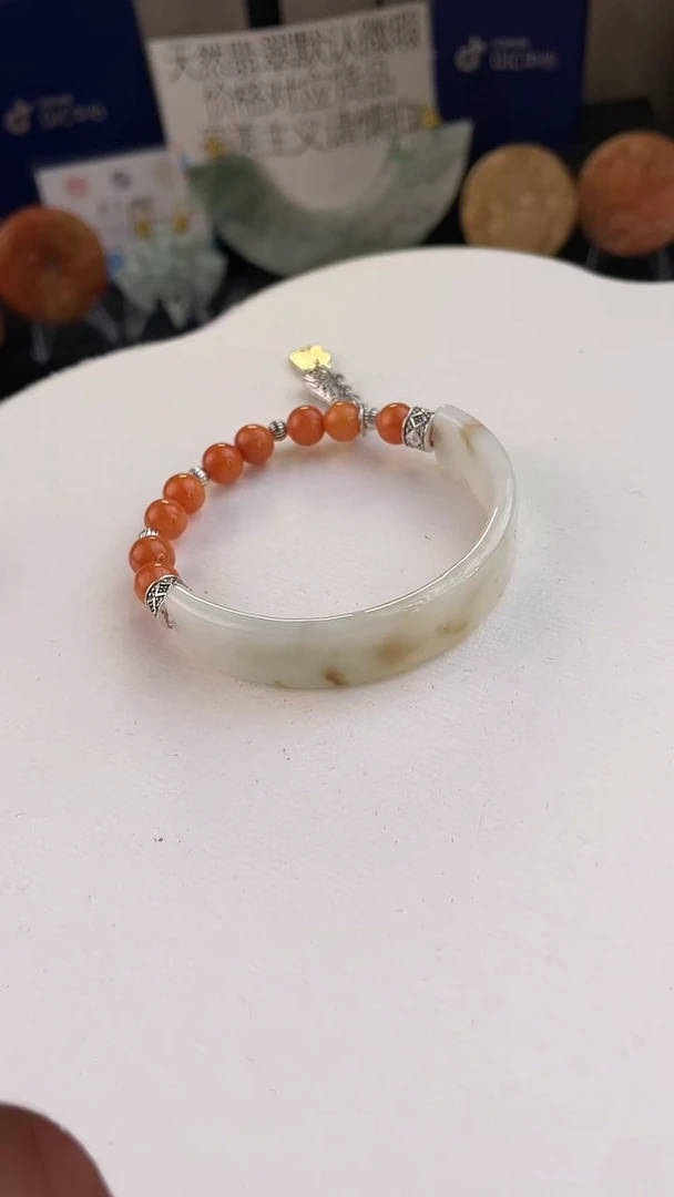 未镶嵌手链翡翠手工定制默认微瑕播介绍为准