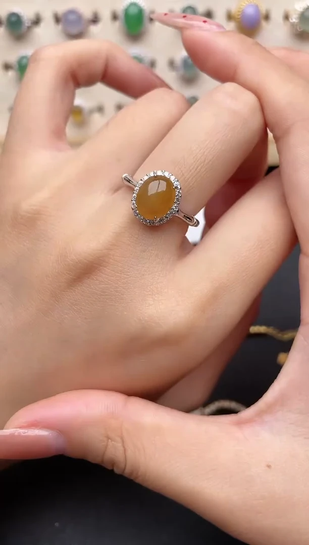 【闪购商品】翡翠戒指银S925镶嵌一物一证一礼盒