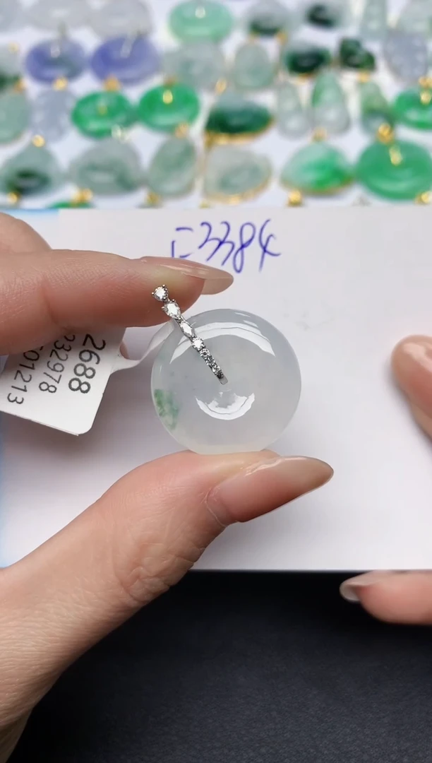 颈饰18K金镶嵌翡翠天然缅甸A货翡翠百元以上9元证书费自理