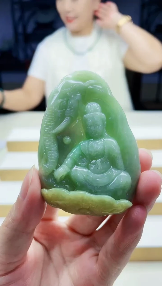 未镶嵌定制翡翠毛货09240192